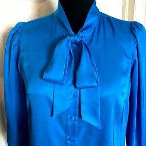 Turquoise Ann Taylor Long sleeve blouse with tie